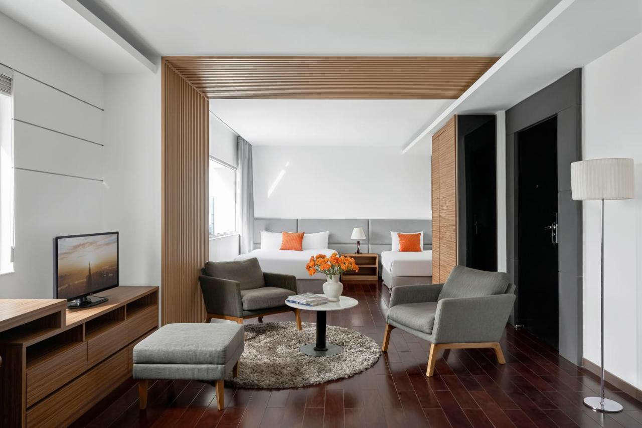 Oakwood Hotel & Apartments Saigon Хошимин Екстериор снимка