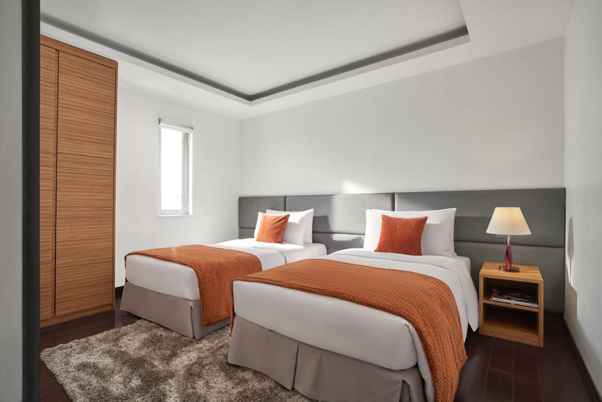 Oakwood Hotel & Apartments Saigon Хошимин Екстериор снимка